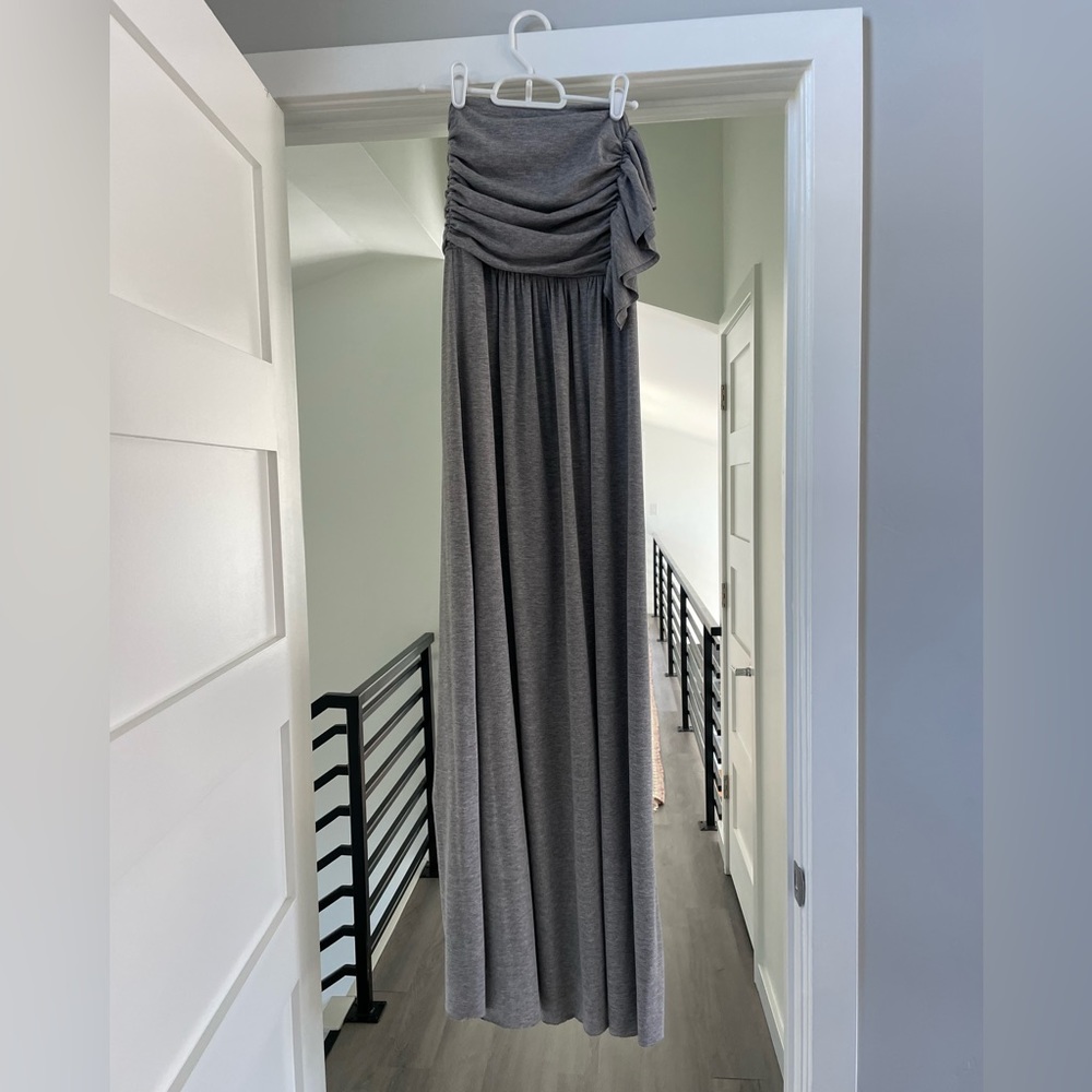 Tinley Road cotton strapless long dress with cute ruffle detail - XS